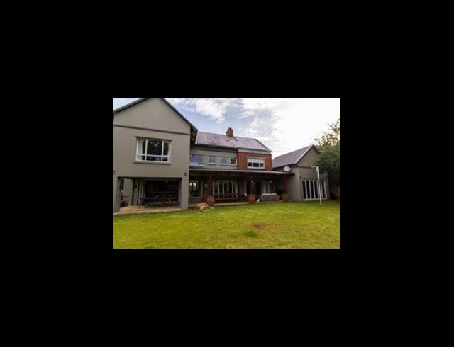 5 BEDROOM HOUSE FOR SALE IN MEYERSDAL ECO ESTATE